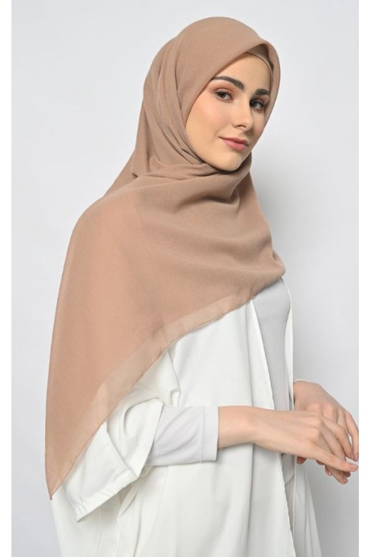 Hijab Segi 4 Voal Anabela Eyelash Tan 